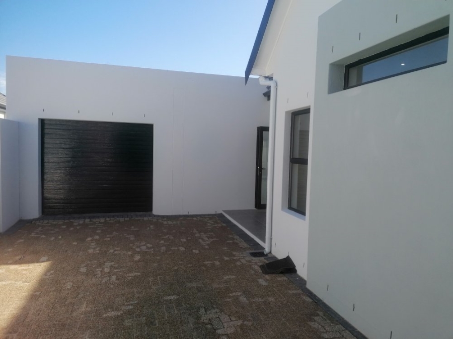 3 Bedroom Property for Sale in Sitari Country Estate Western Cape